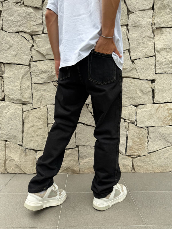 Pantalón Oxford Negro con costuras beige